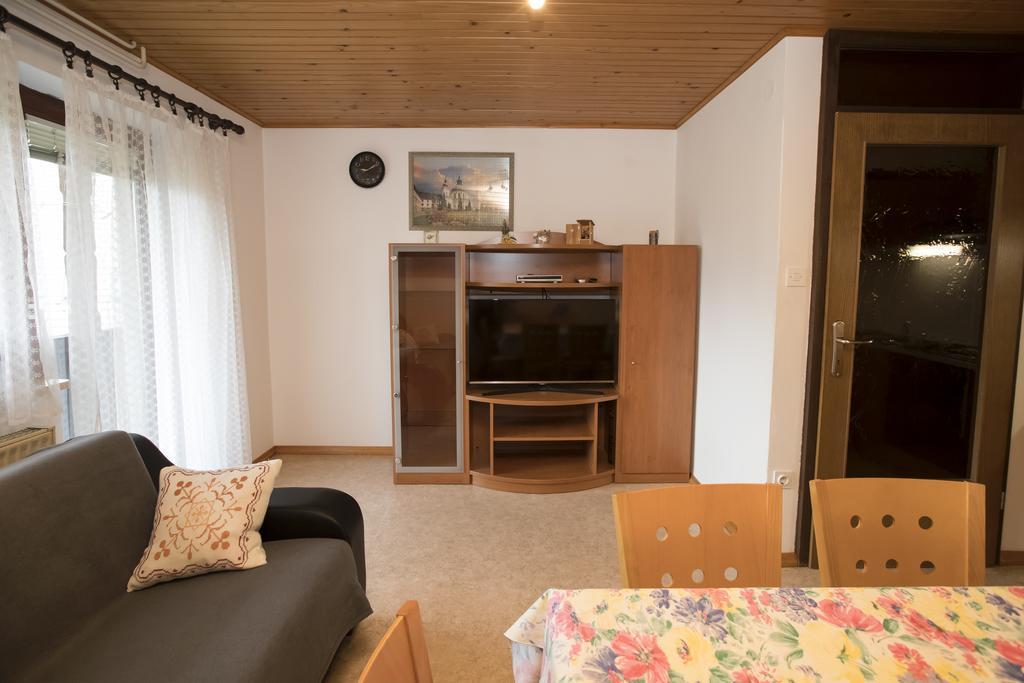 Turisticna Kmetija Gartner 3A Apartment Bohinj Exterior photo